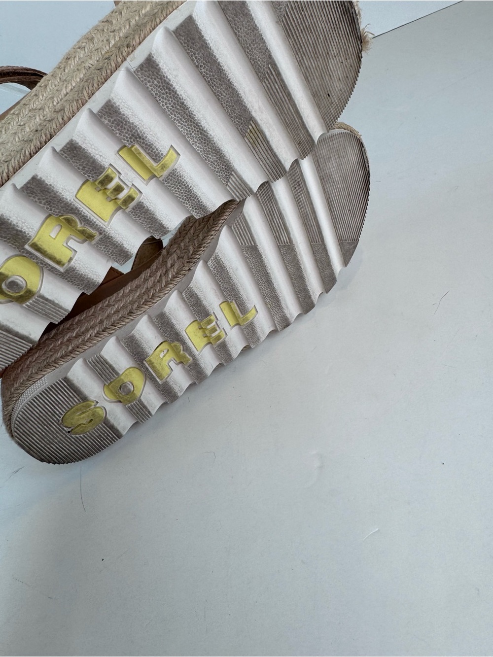 Sorel Cameron Flatform sandals Tan Leather Espadrille size 8 - Picture 10 of 13